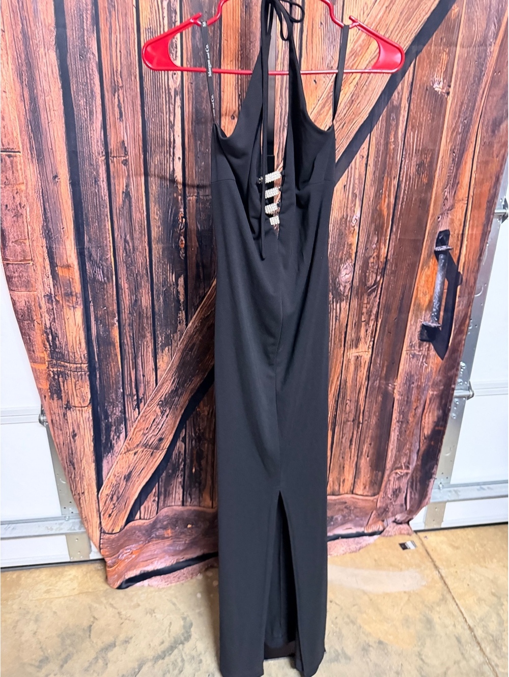 Elegant Black Evening Gown with Rhinestone Back Detail
